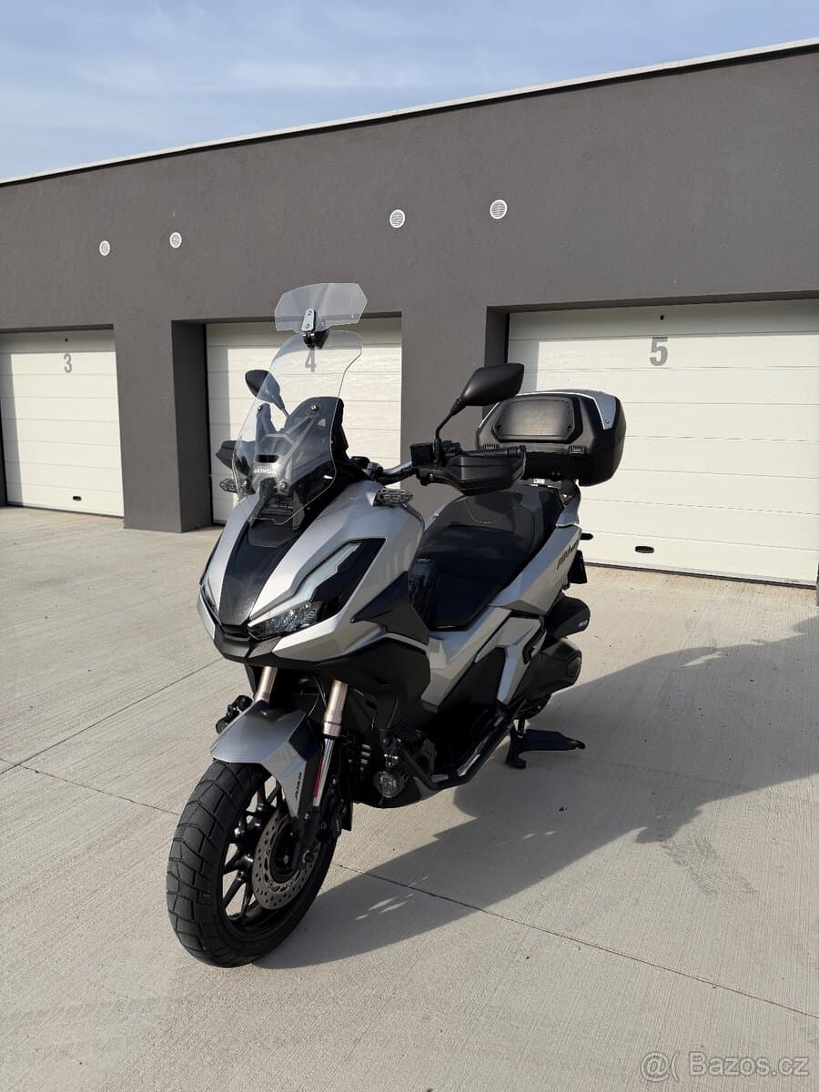 2023 Honda Honda ADV 350 - 7 700 km - Fotka 1