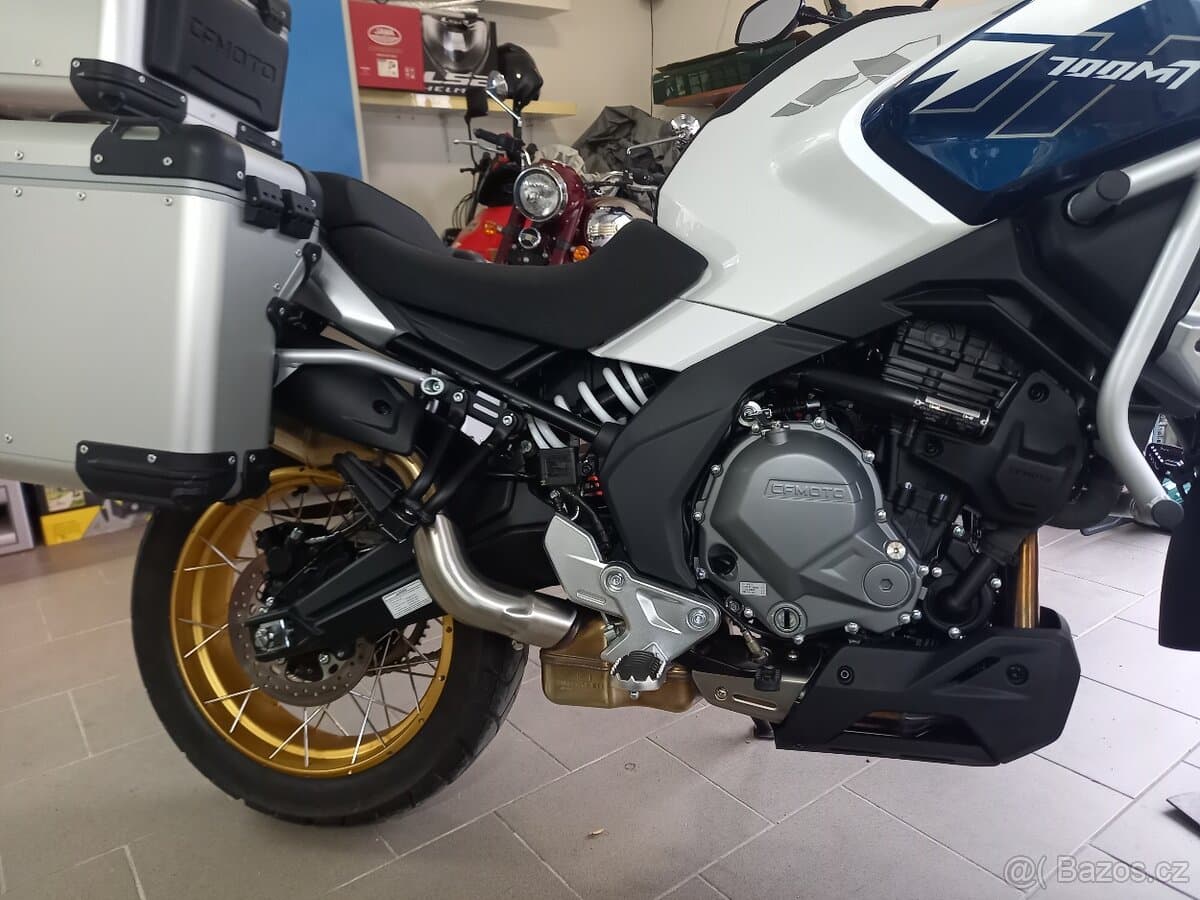 2025 CF Moto CF Moto 700 MT - 8 387 km - Fotka 1