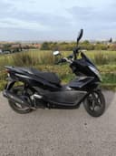 2016 Honda Honda PCX 125 - 8 500 km - Náhled 3