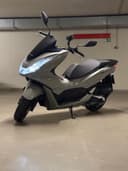 2023 Honda Honda PCX 125 - 5 030 km - Náhled 1