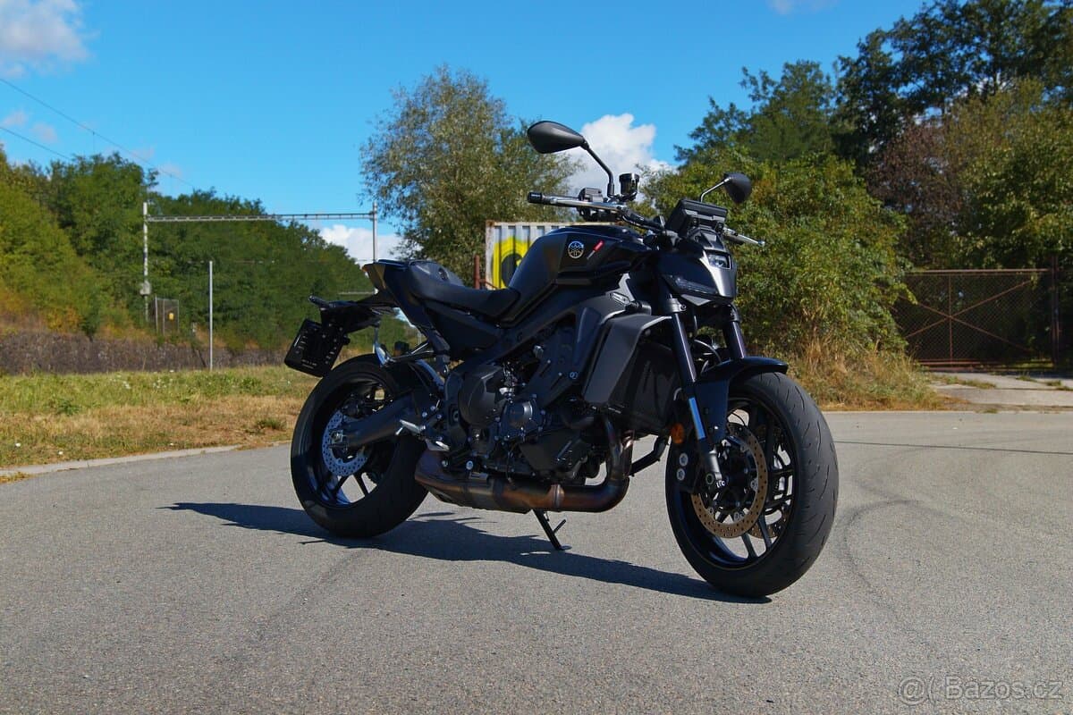 2025 Yamaha Yamaha MT-09 - 6 100 km - Fotka 1