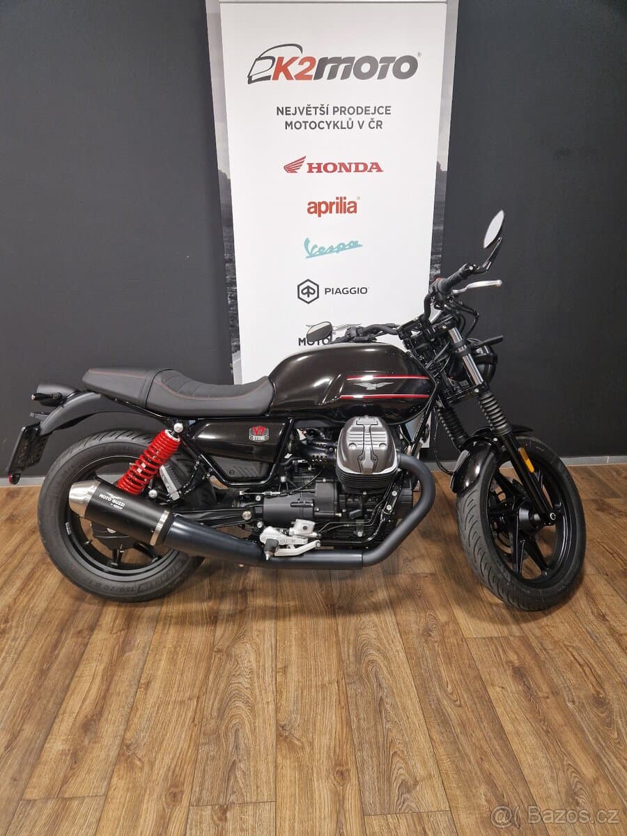 2024 Moto Guzzi Moto Guzzi V7 - 3 470 km - Fotka 1