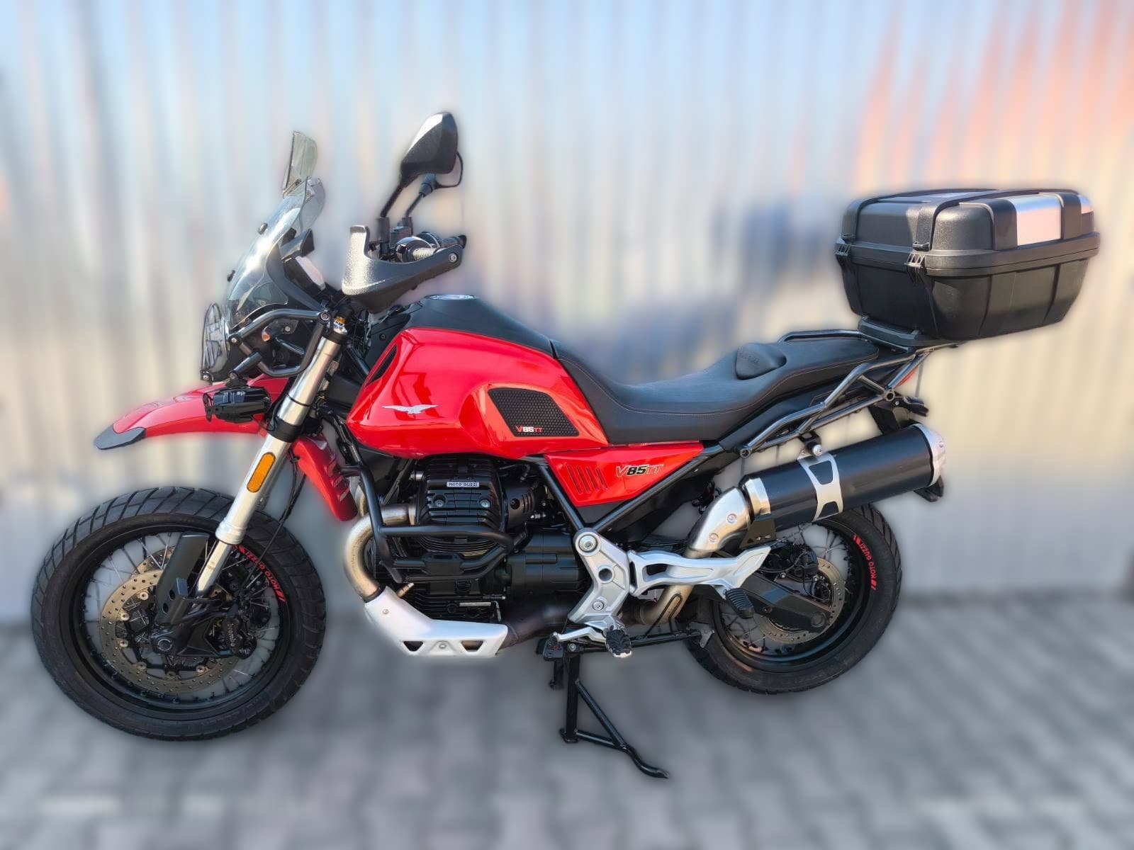 2019 Moto Guzzi Moto Guzzi V85 TT - 29 000 km - Fotka 1