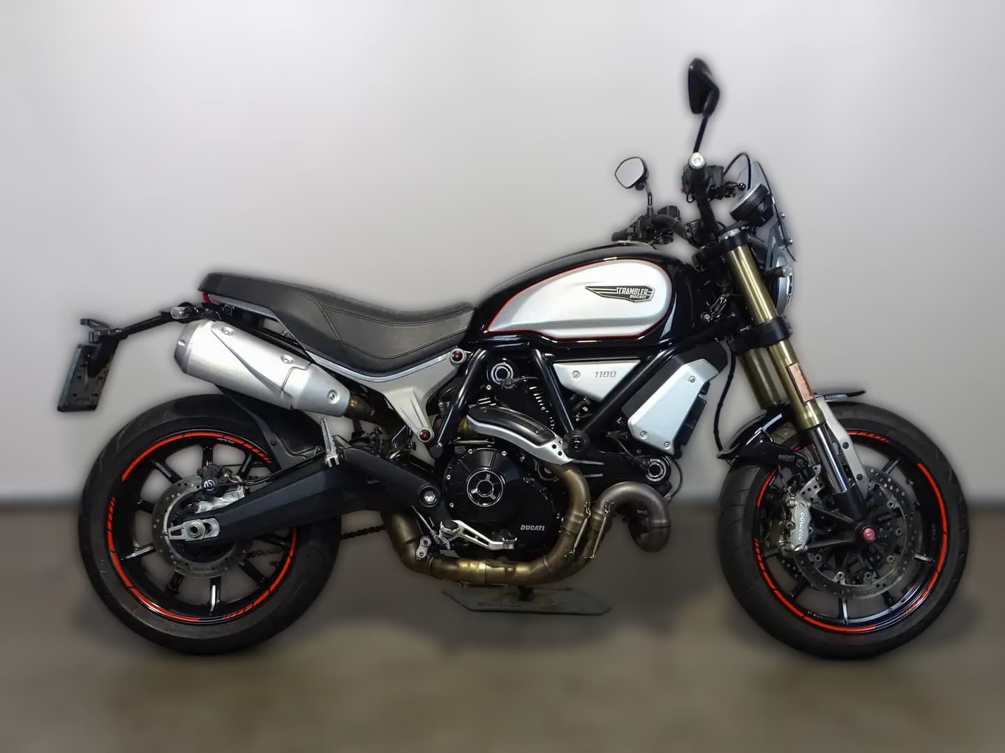 2018 Ducati Ducati Scrambler - 22 406 km - Fotka 1