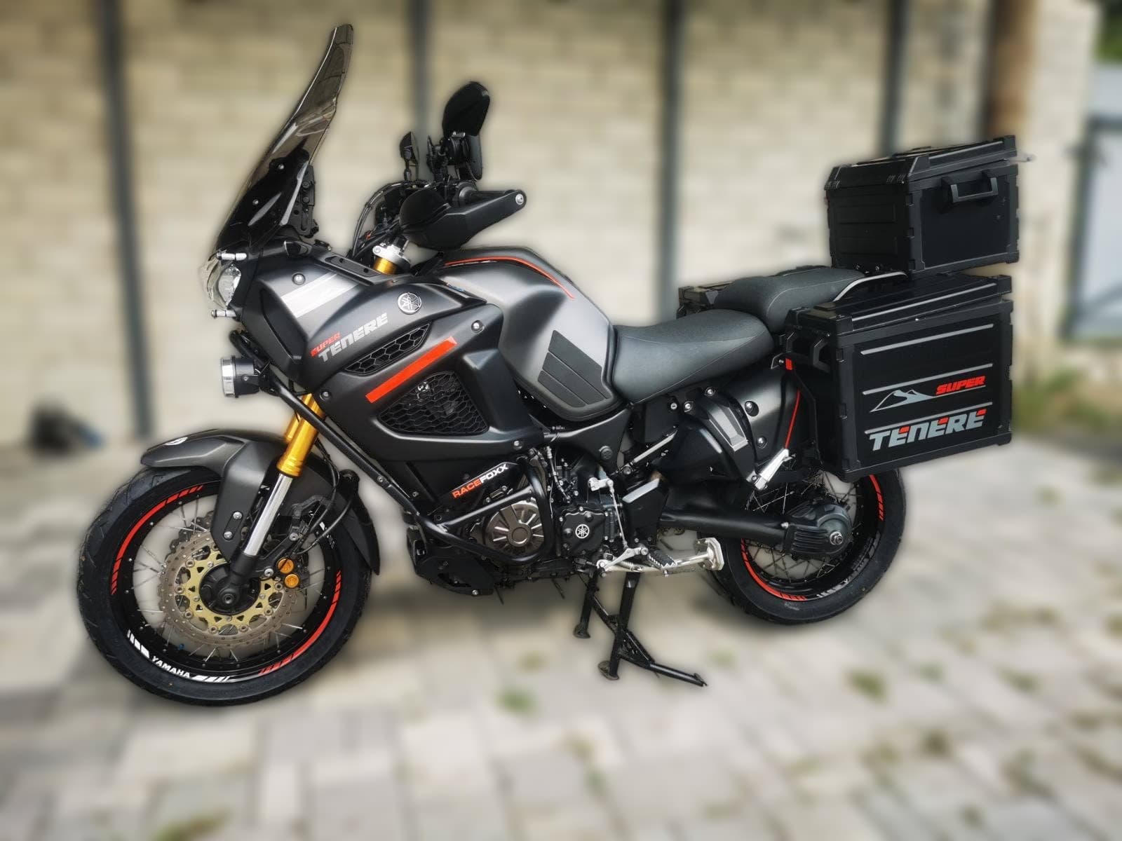 2025 Yamaha Yamaha XT 1200 Z Super Ténéré - 58 200 km - Fotka 1