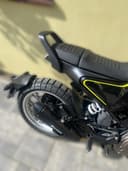 2023 Husqvarna Husqvarna Svartpilen 401 - 0 km - Náhled 11