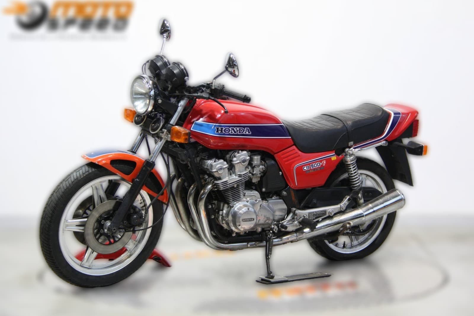 1980 Honda Honda CB 900 F Hornet - 42 138 km - Fotka 1