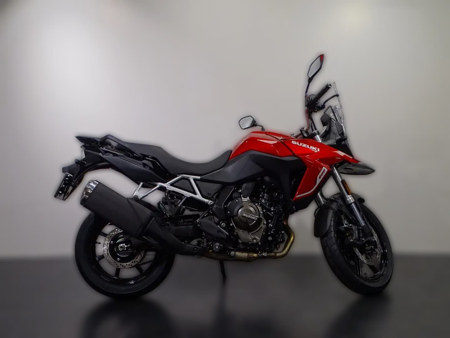2025 Suzuki Suzuki DL 650 V-Strom - 0 km - Fotka 1