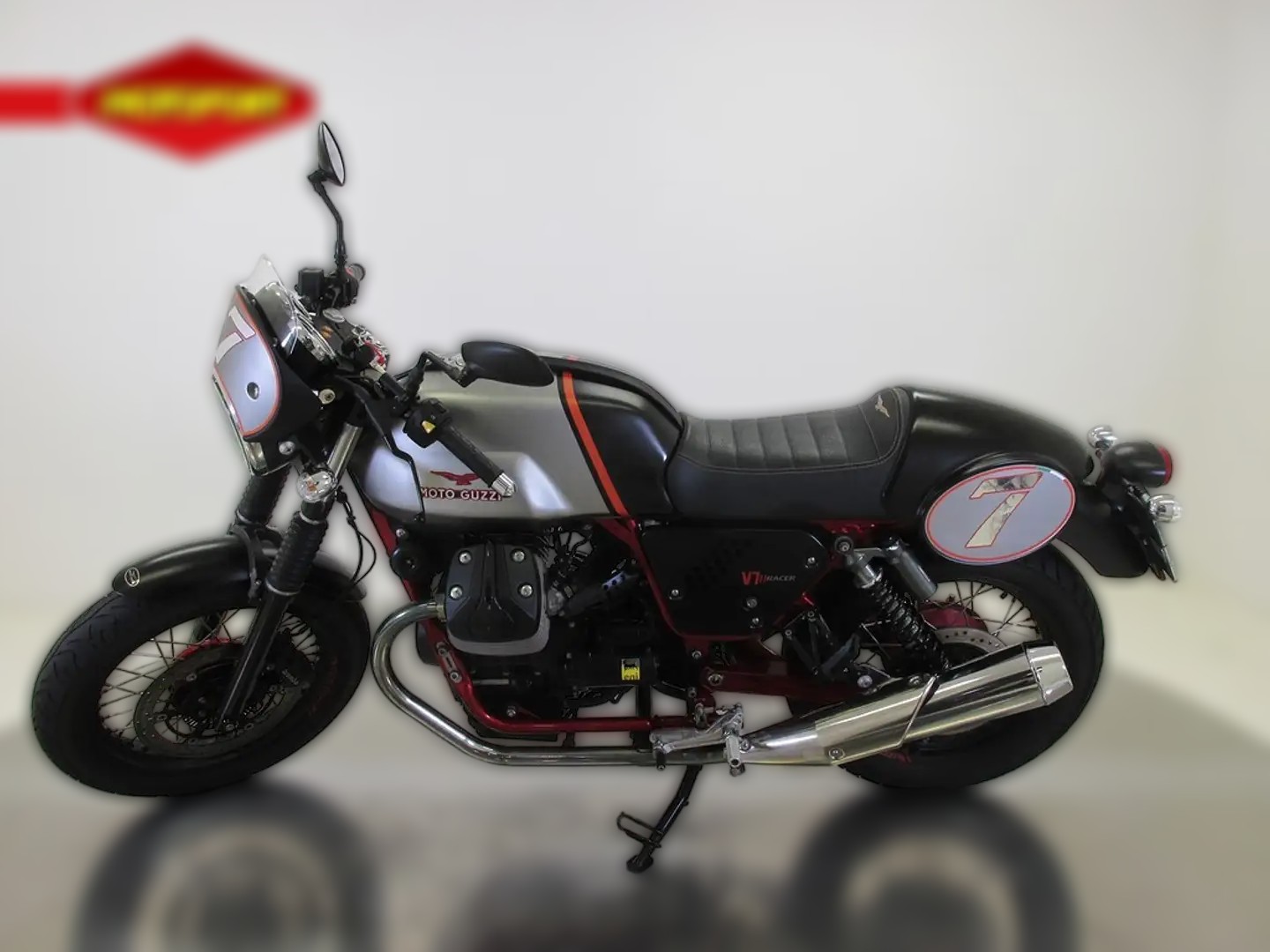 2018 Moto Guzzi V7 - 27 939 km